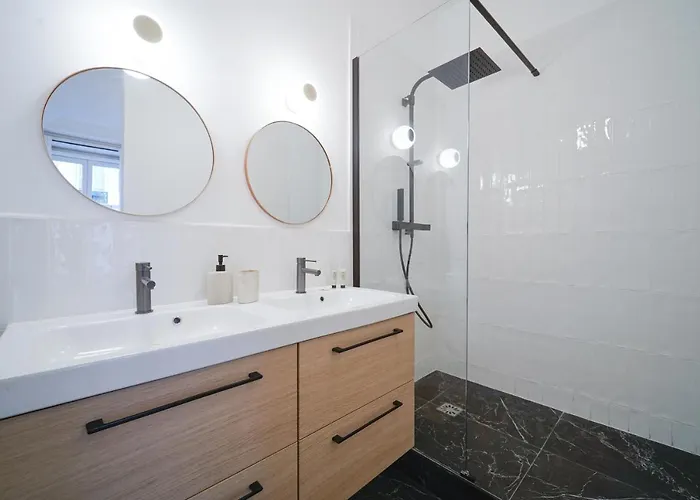 Parisuites Grands Boulevards Design Folies Bergeres