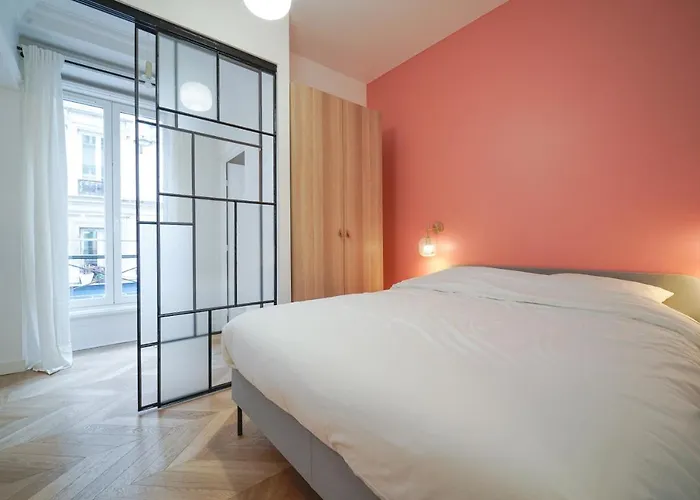 Parisuites Grands Boulevards Design Folies Bergeres * פריז