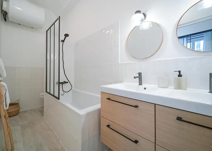 Parisuites Grands Boulevards Design Folies Bergeres *